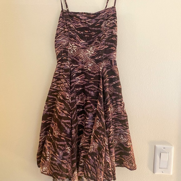 UO Purple Patterned Backless Mini Dress XS - Picture 1 of 7
